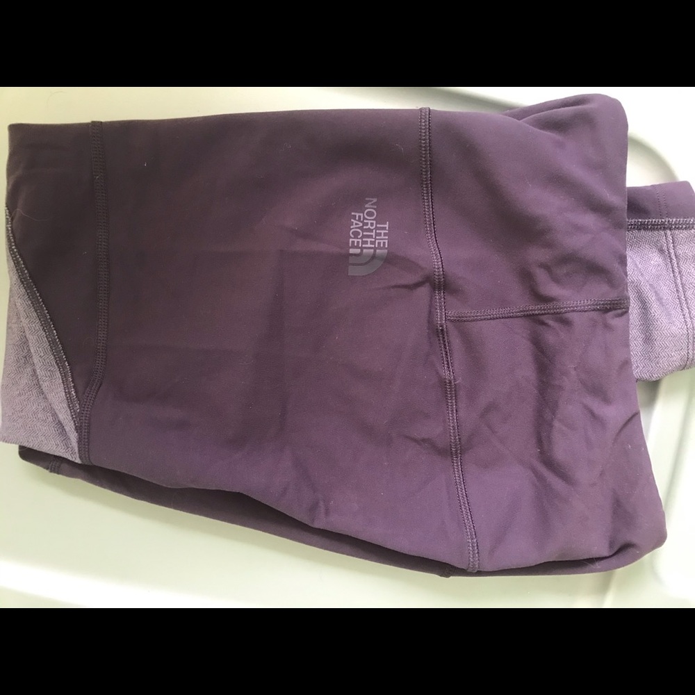 North Face cropped leggings